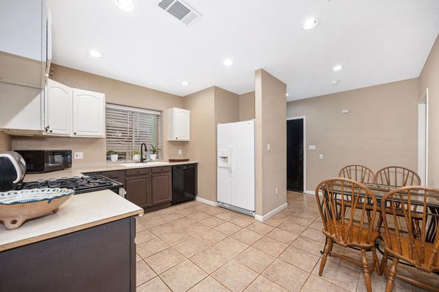 10111 Cavalletti Dr, Sacramento, CA 95829