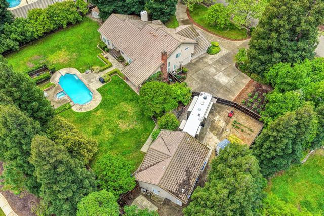 10111 Cavalletti Dr, Sacramento, CA 95829