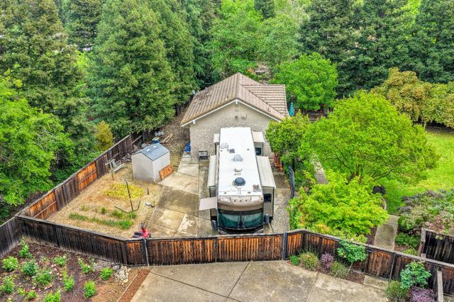 10111 Cavalletti Dr, Sacramento, CA 95829