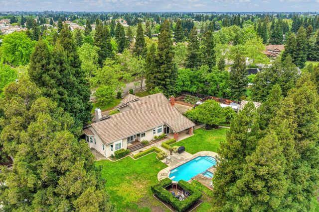 10111 Cavalletti Dr, Sacramento, CA 95829