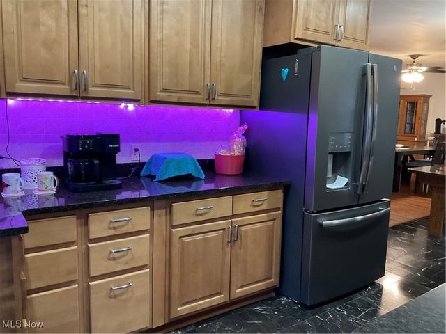 3185 Harding Avenue, East Liverpool, OH 43920