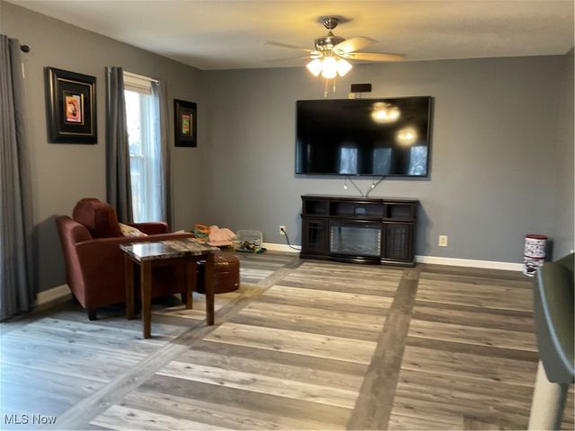 3185 Harding Avenue, East Liverpool, OH 43920