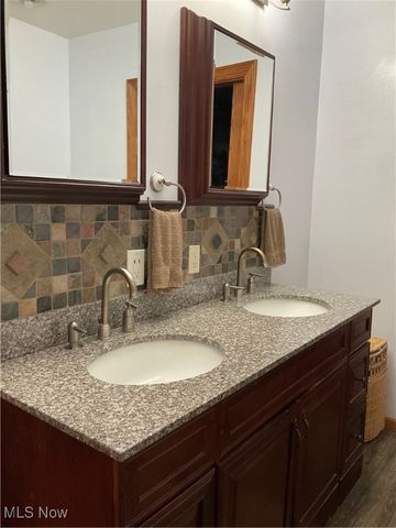 3185 Harding Avenue, East Liverpool, OH 43920