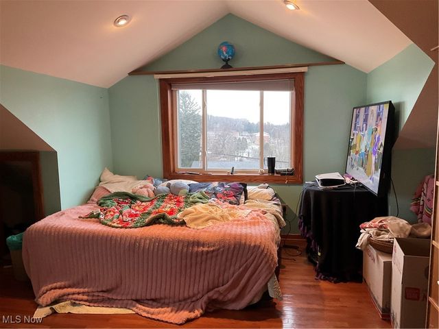 3185 Harding Avenue, East Liverpool, OH 43920