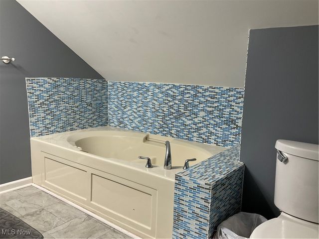 3185 Harding Avenue, East Liverpool, OH 43920