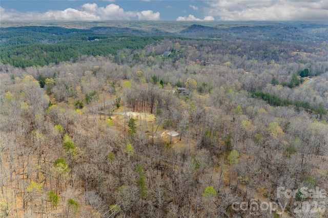 117 N Boundary Road, Mill Spring, NC 28756