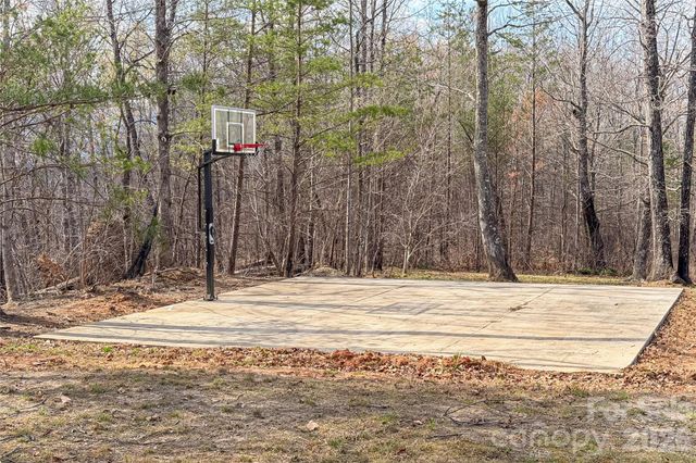 117 N Boundary Road, Mill Spring, NC 28756