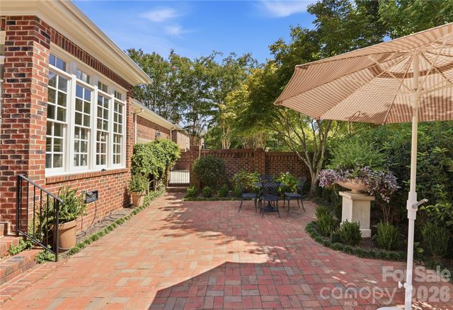 2606 Sheffield Crescent Court, Charlotte, NC 28226