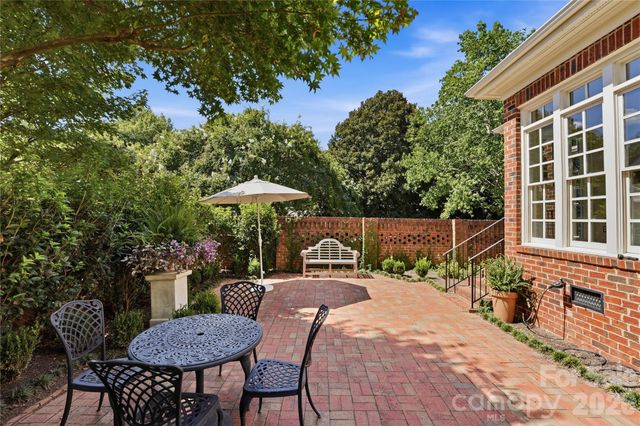 2606 Sheffield Crescent Court, Charlotte, NC 28226