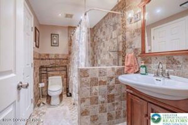 24 Van Doren Mews, Penn Forest Twp, PA 18210