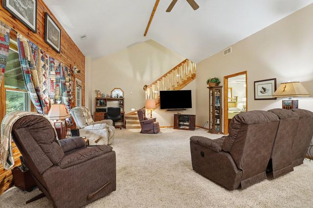 21641 Pine Lake Road, Pennfield Twp, MI 49014