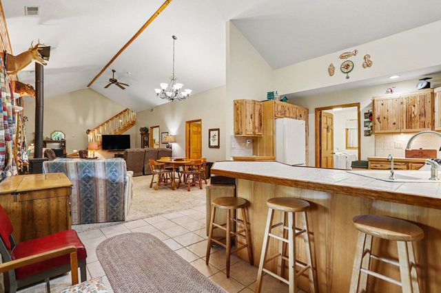 21641 Pine Lake Road, Pennfield Twp, MI 49014
