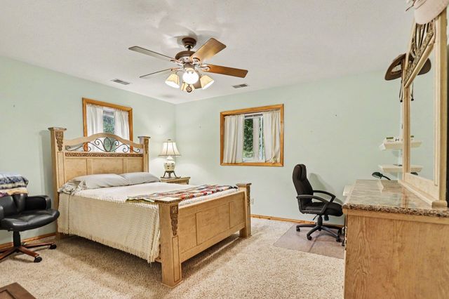 21641 Pine Lake Road, Pennfield Twp, MI 49014
