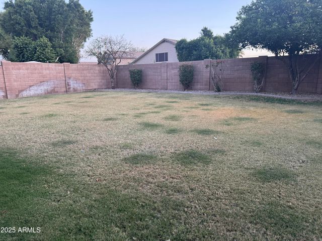 12713 W HOLLYHOCK Drive, Avondale, AZ 85392