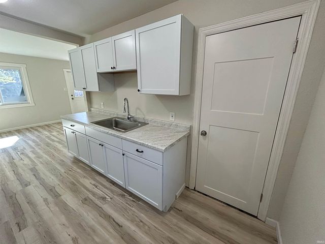 1800 E Powell Avenue, Evansville, IN 47714