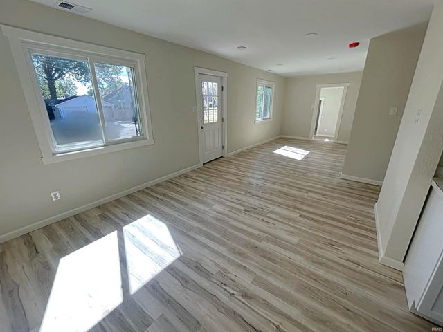 1800 E Powell Avenue, Evansville, IN 47714