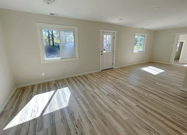 1800 E Powell Avenue, Evansville, IN 47714