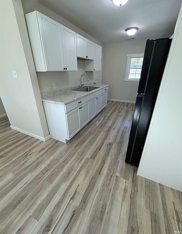 1800 E Powell Avenue, Evansville, IN 47714