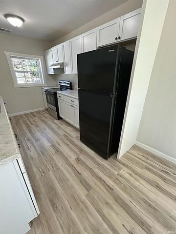 1800 E Powell Avenue, Evansville, IN 47714