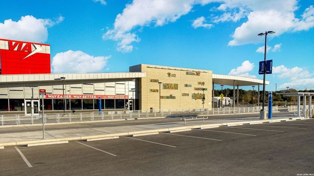 7924 Kennedy Hl Unit 2, San Antonio, TX 78235