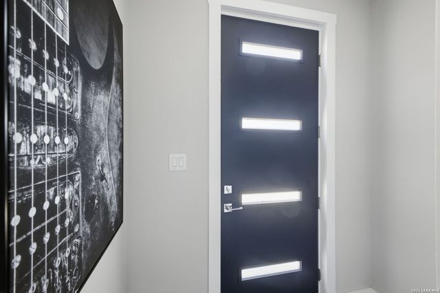 7924 Kennedy Hl Unit 2, San Antonio, TX 78235