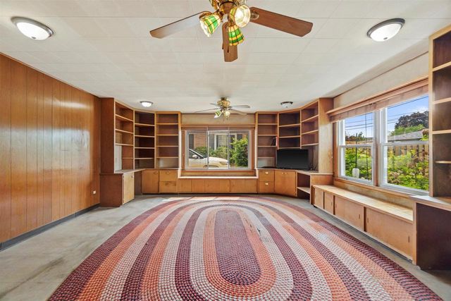 2712 Lincoln ROAD, Kenosha, WI 53143