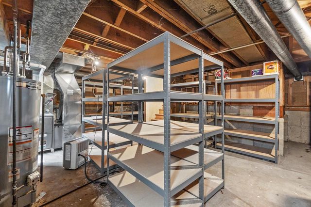 2712 Lincoln ROAD, Kenosha, WI 53143