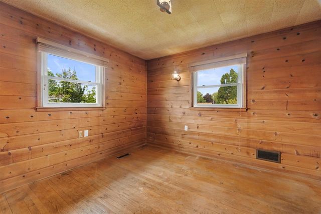 2712 Lincoln ROAD, Kenosha, WI 53143
