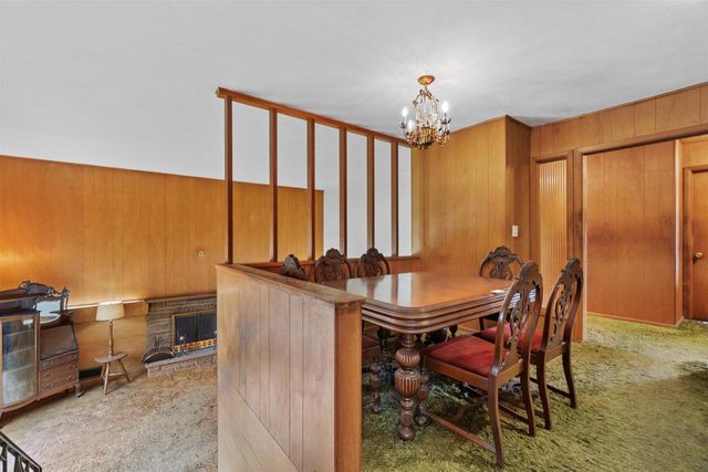 2712 Lincoln ROAD, Kenosha, WI 53143