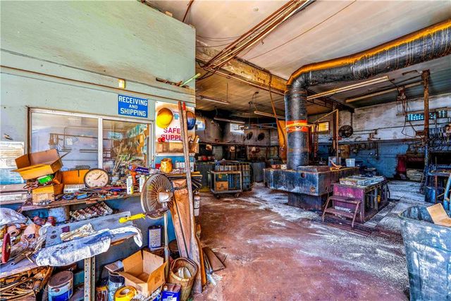 1855 E 62nd, Los Angeles, CA 90001