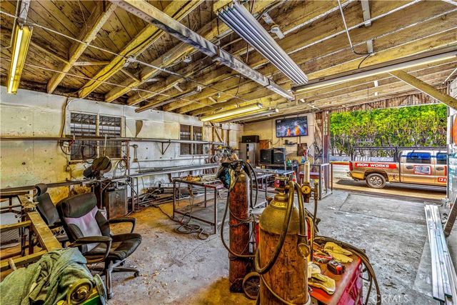 1855 E 62nd, Los Angeles, CA 90001