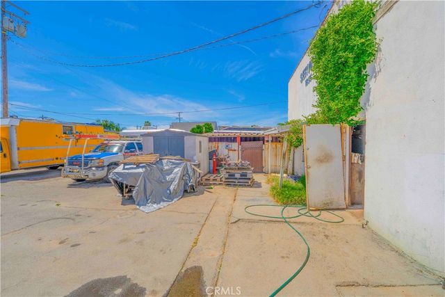1855 E 62nd, Los Angeles, CA 90001