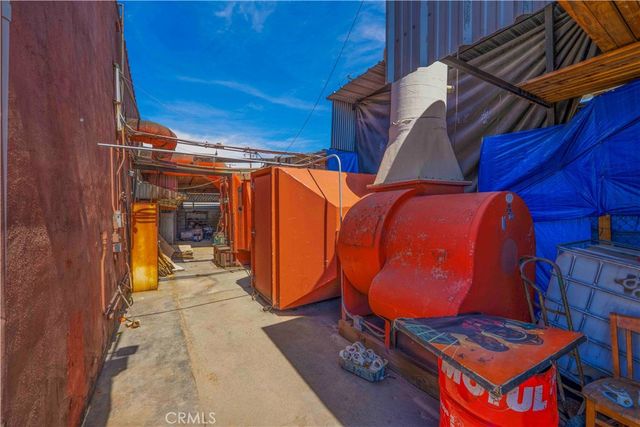1855 E 62nd, Los Angeles, CA 90001