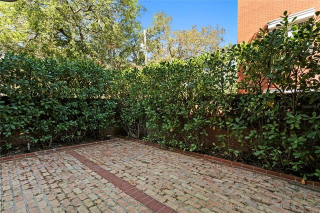 811 S ROME AVENUE, Tampa, FL 33606