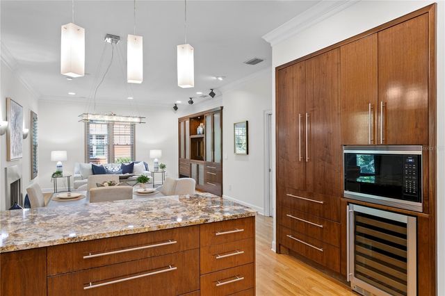 811 S ROME AVENUE, Tampa, FL 33606