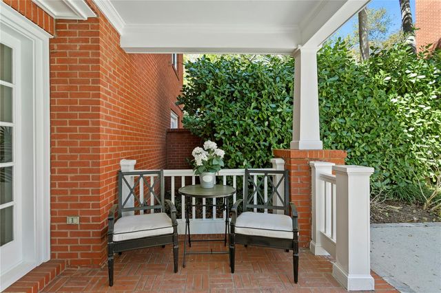 811 S ROME AVENUE, Tampa, FL 33606