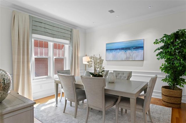 811 S ROME AVENUE, Tampa, FL 33606