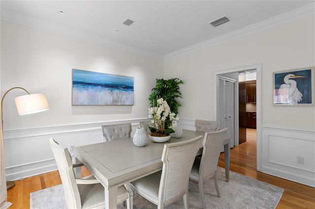 811 S ROME AVENUE, Tampa, FL 33606