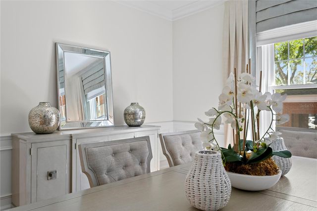 811 S ROME AVENUE, Tampa, FL 33606