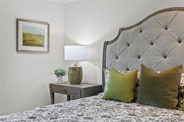 811 S ROME AVENUE, Tampa, FL 33606