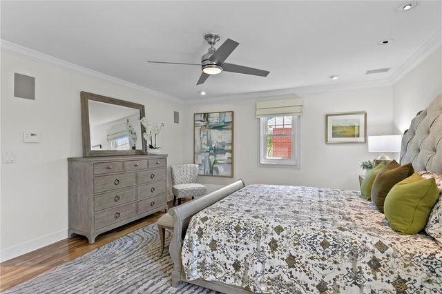 811 S ROME AVENUE, Tampa, FL 33606