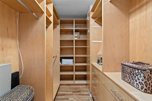 811 S ROME AVENUE, Tampa, FL 33606