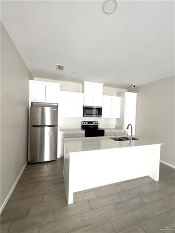 1409 Shavano Drive, Edinburg, TX 78541