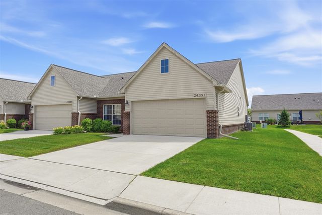 24091 Hemlock Drive 47, Flat Rock, MI 48134