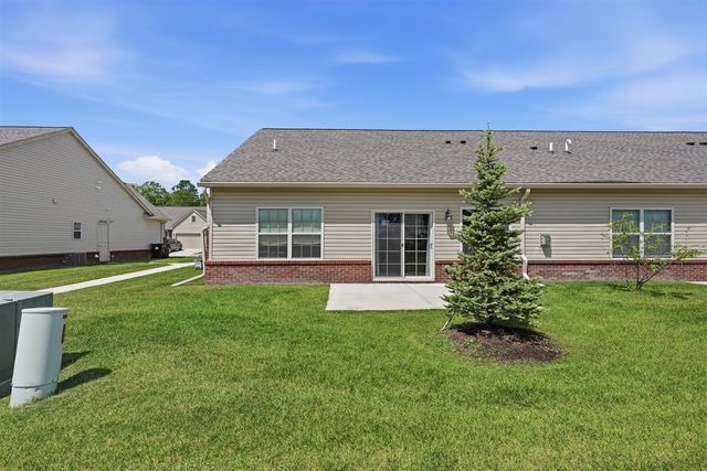 24091 Hemlock Drive 47, Flat Rock, MI 48134