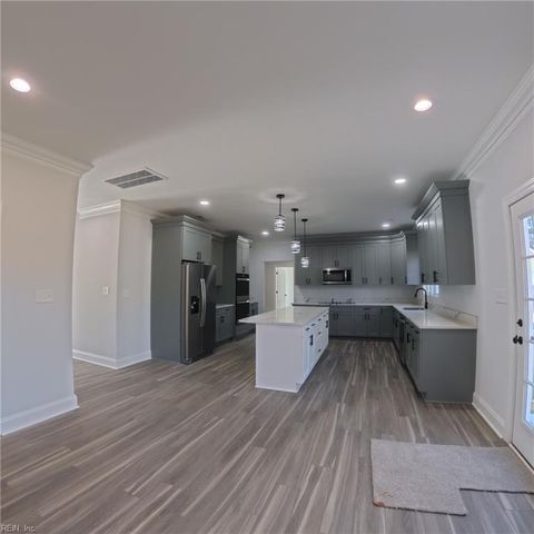 307 Smithfield BLVD, Smithfield, VA 23430