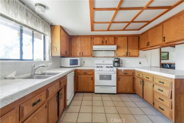 41280 De Portola, Temecula, CA 92592