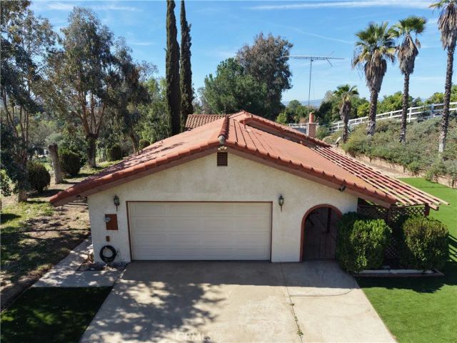 41280 De Portola, Temecula, CA 92592
