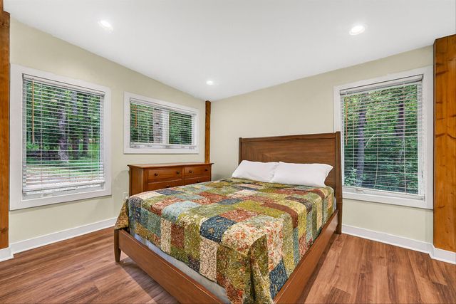 295 Wysong Mill CIR, Hardy, VA 24101