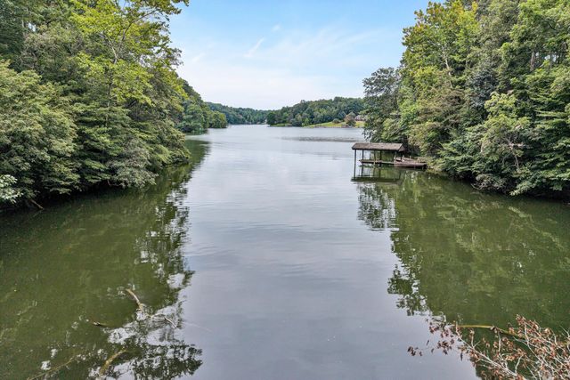 295 Wysong Mill CIR, Hardy, VA 24101